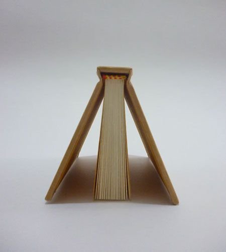 A floating magic washbasins for contemporary bathrooms